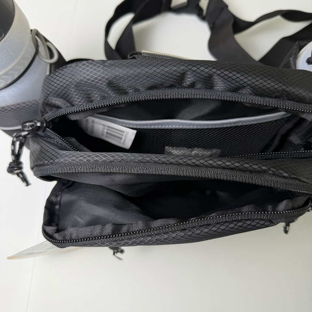 Outdoor Products H2O Mojave Waist Pack Black Hydration Belt with 2 Water Bottles - Picture 9 of 15